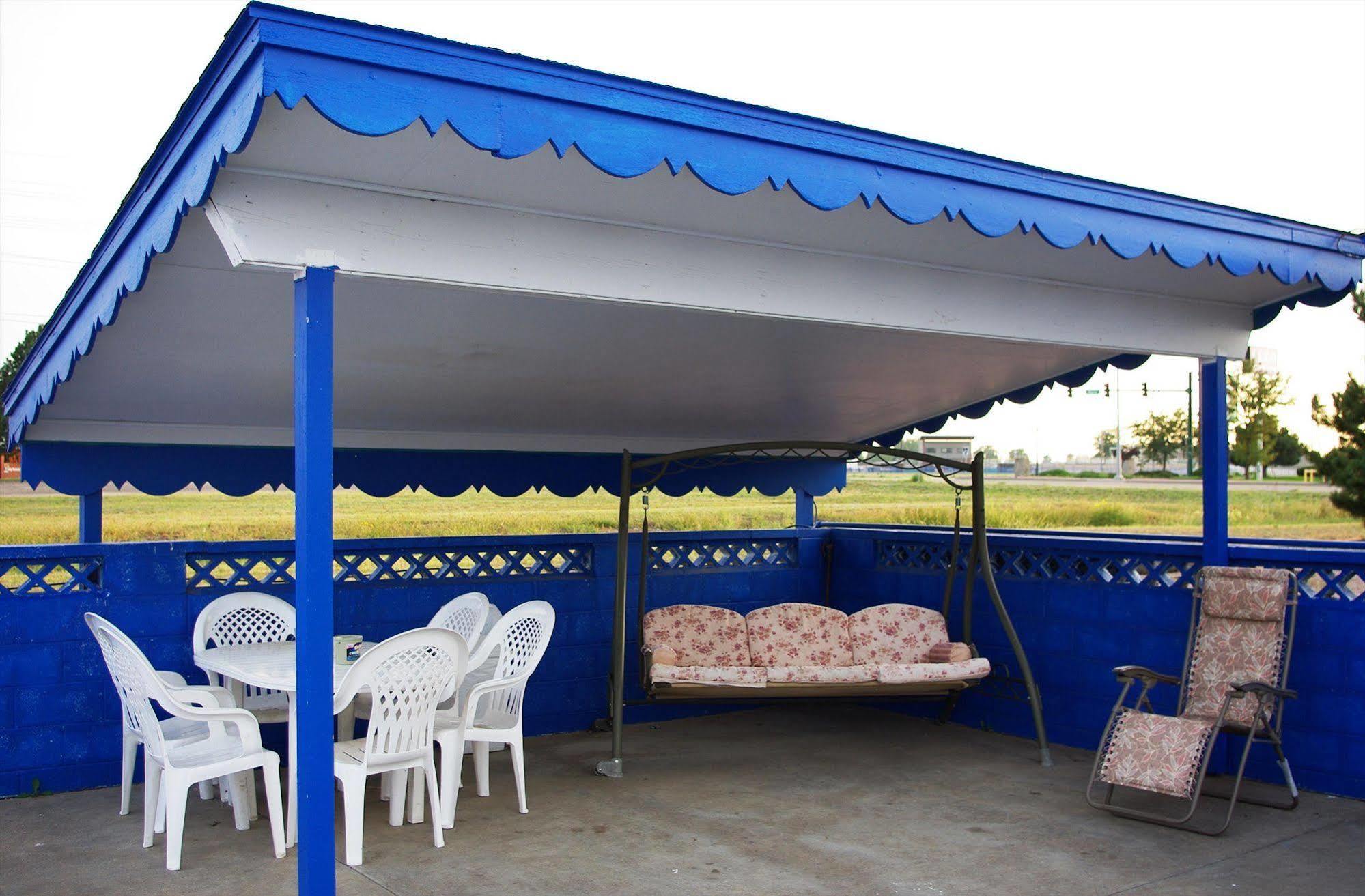 Blue Spruce Motel Lamar Restaurant bilde